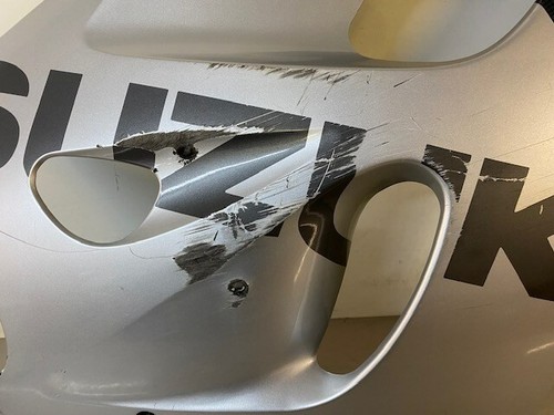 Suzuki GSXR600 GSXR 600 SRAD Right Side Fairing Panel 94471-33E SILVER - Picture 2 of 7