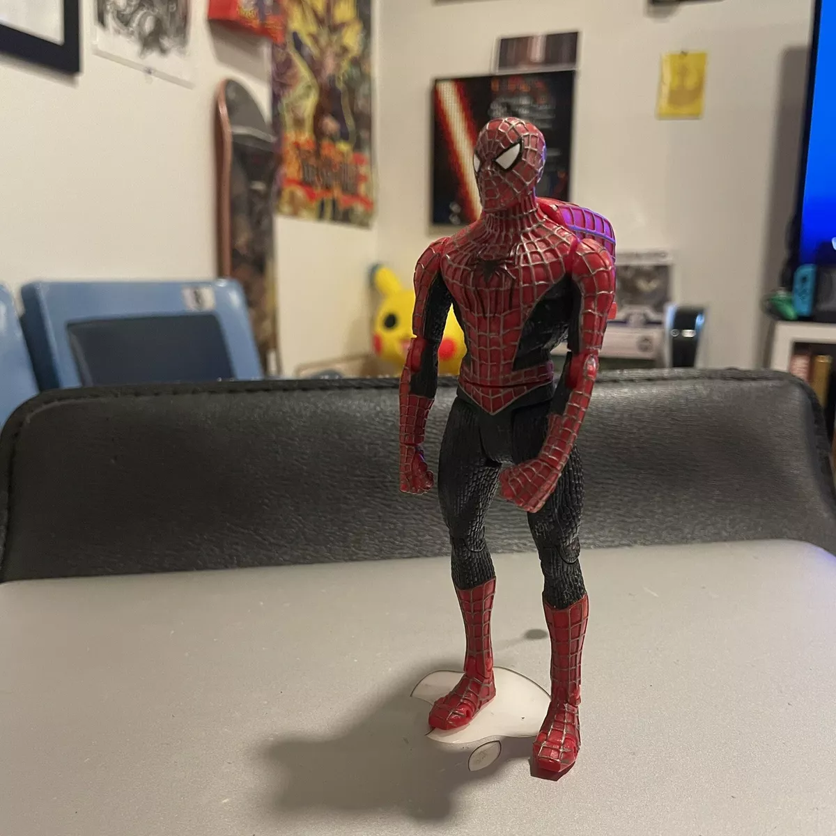 Vintage 2003 Fast Punching Tobey Maguire Spider Man Action Figure