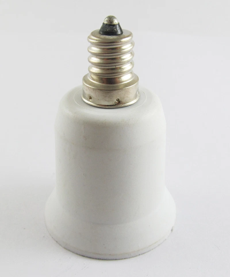10pcs E12 Male to E26/E27 Female Base Light Bulb Adapter Holder Socket Converter - Image 2 of 4