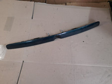 Audi A4 B5 Vorfacelift Limousine Griffleiste Heckklappengriff 8D5827576B Grün