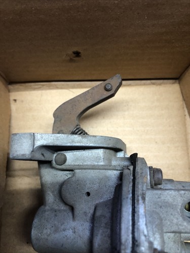 1936-37 DODGE AC FUEL PUMP 9574 - Picture 3 of 4