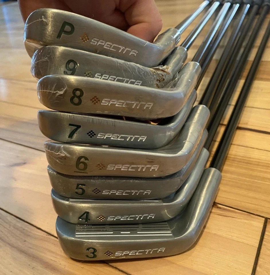 Planchas Spectra 400SG con maderas Spectra 1,3,5. Juego de palos diestro de 11 piezas de gran tamaño y titanio Foto 2 de 4