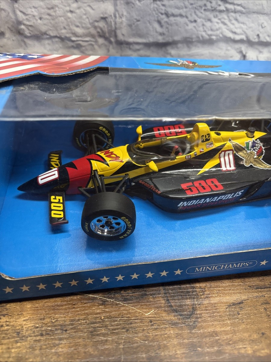 Lola IndyCar Minichamps 1:18 scale diecast car Indianapolis 500