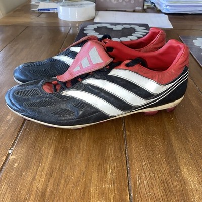 Adidas Predator Precision Gr. 10 1/2 UK Fußballschuhe - FG Moulded Blades