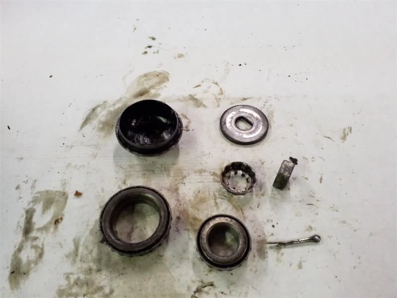 Rolamentos de roda dianteira com tampa de poeira | Compatível com 1976-1980 1982-1996 Jaguar XJS XJ6 - Imagem 3 de 4