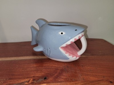 Great White Shark Mug Bite Me Coffee Ceramic Bigmouth Jaws 16 oz READ planter