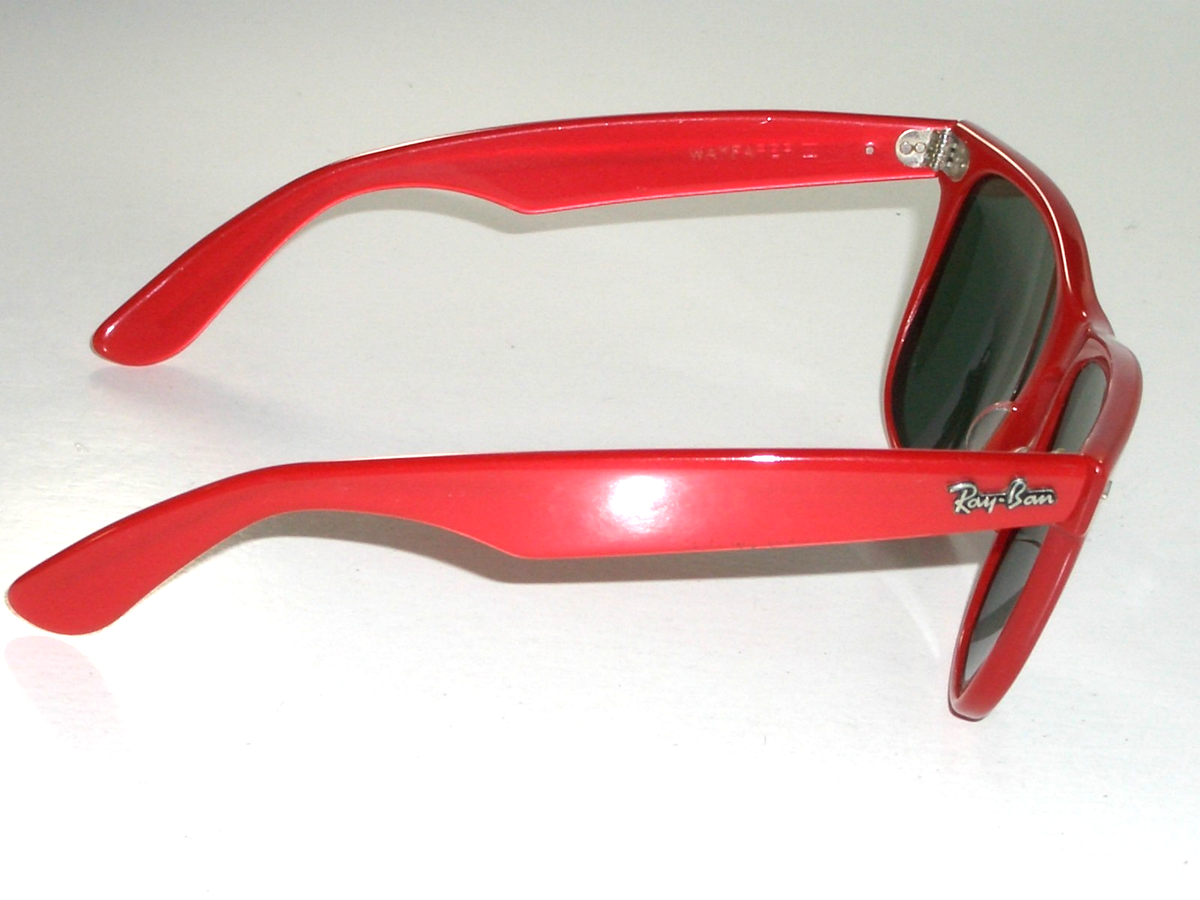 54[]18mm VINTAGE B&L RAY-BAN USA RED ACETATE G15 WAYFARER II