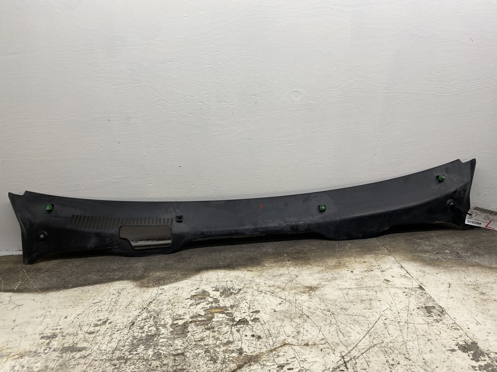 2010-2020 BENTLEY MULSANNE OEM FRONT AC WINDSHIELD COWL GRILLE TRMI COVER PANEL