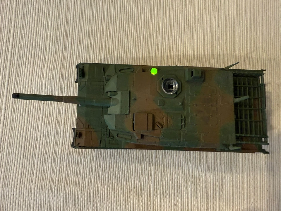 AOSHIMA Remote control, JGSDF Japan Ground Self-Defense Force, Type 10 tank 1:72 - Image 4 of 4