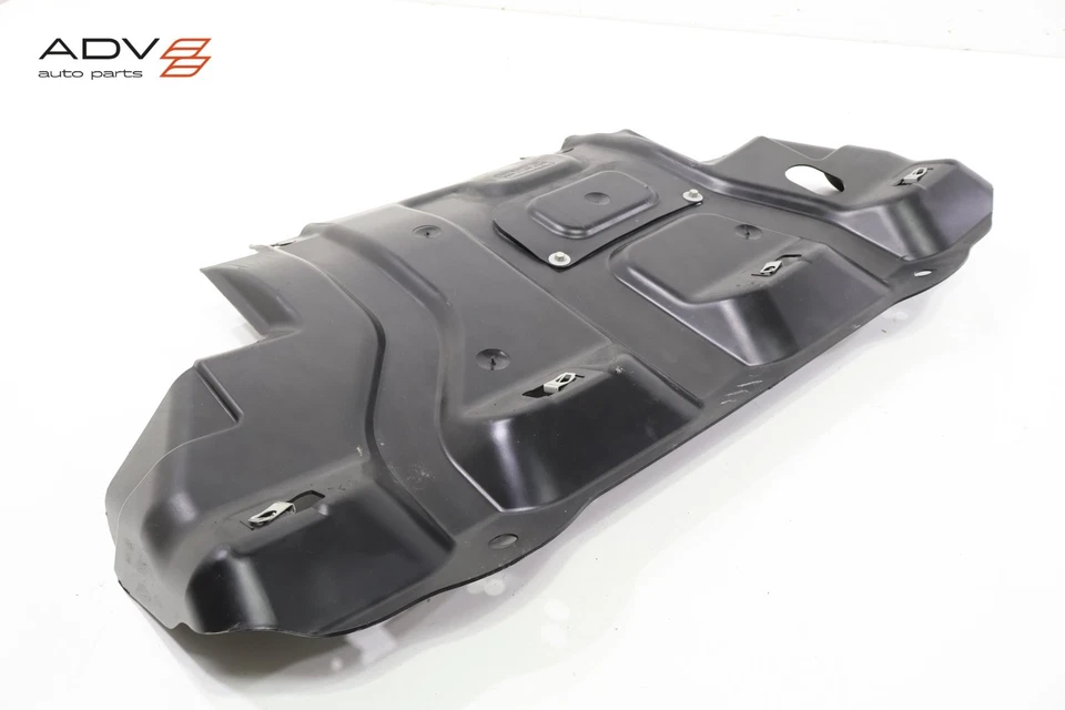 Nissan Frontier 2008-2025 tracción trasera bajo motor protector contra salpicaduras cubierta OEM Foto 3 de 4