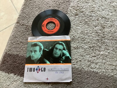 Two Go/A Million Hearts1990-873406Vinyl near Mint und Cover gut plus