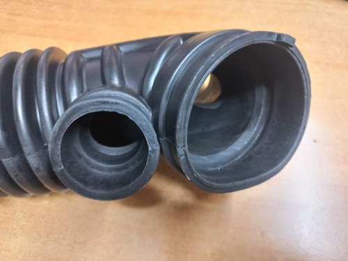 Chevrolet/Opel/Vauxhall Captiva/Antara Z24XE Air Intake Piper # 96829529 - Picture 2 of 8