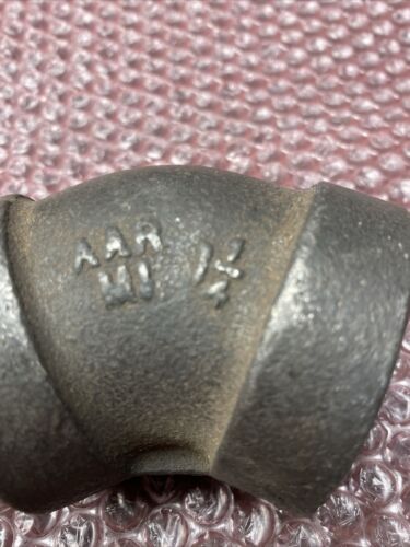 LOT OF 2 NOS 300 WSP MI AAR 1 1/4" Iron Threaded Elbow 45 Degree Pipe Fitting - Picture 7 of 7