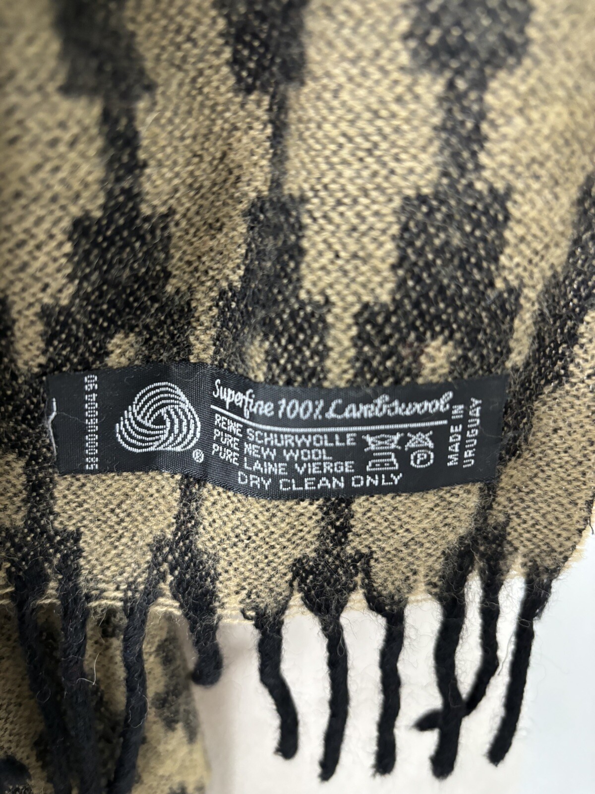 Superfine 100% Lambswool Geometric Pattern Scarf … - image 3