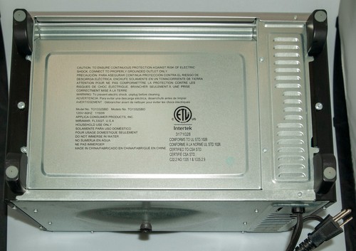 BLACK+DECKER TO1332SBD: 4-Slice Toaster Oven, Stainless Steel - Silver, Black - Picture 12 of 13