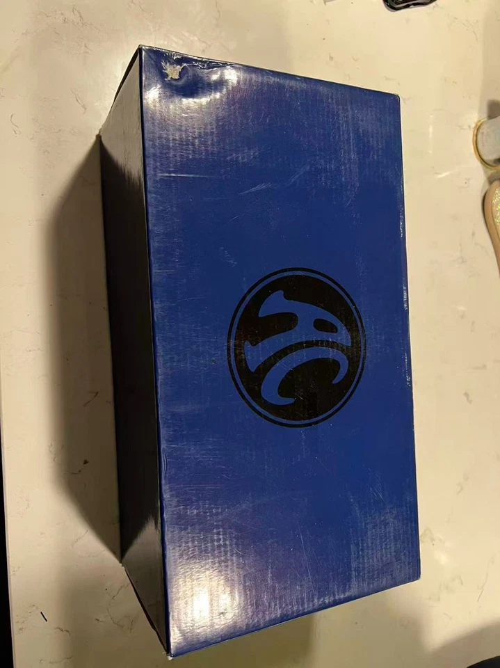 EXOTO 1963 AC Cobra "IN COMPETITION ROAD AMERICA 500" #98 1/18 - Image 2 of 4