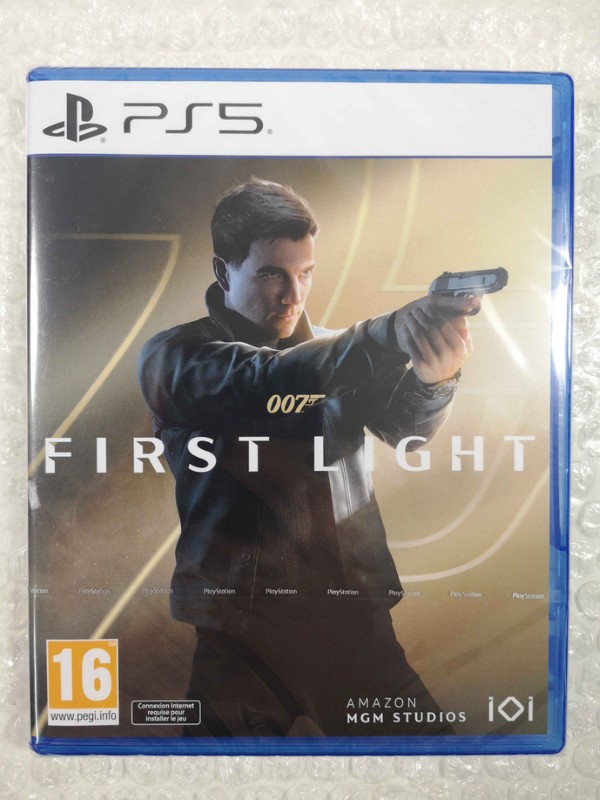007 FIRST LIGHT PS5 FR NEW (GAME IN ENGLISH/FRANCAIS/DE/ES/IT/PT)