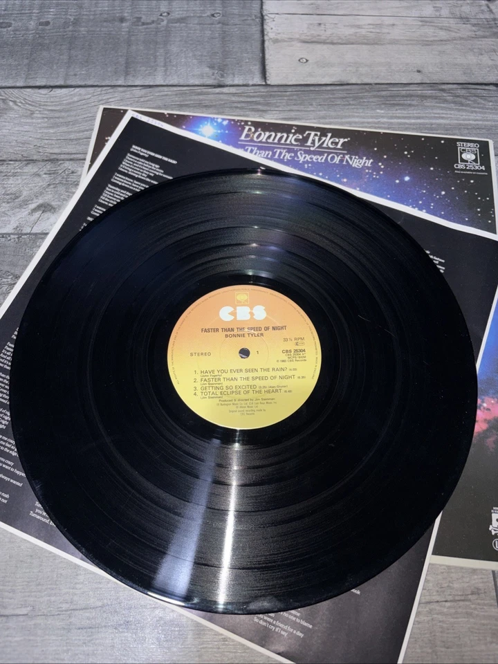 Bonnie Tyler - Faster Than The Speed Of Night - 12” Vinyl Record LP 1983 CBS UK Foto 4 de 4