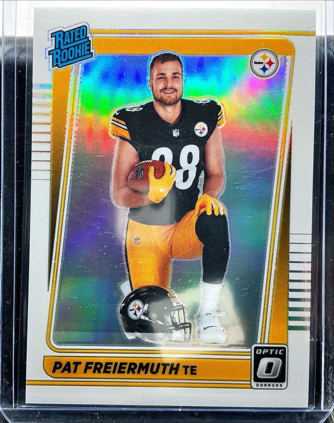 2021 Donruss Optic #232 Pat Freiermuth Holo Variation