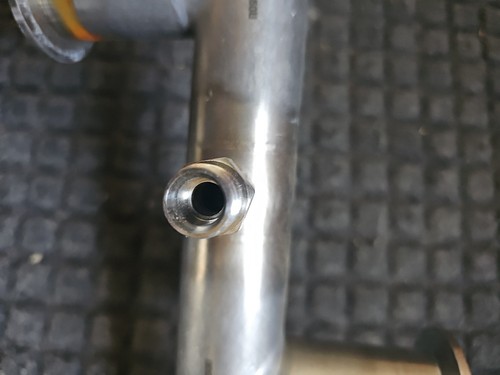MBRAUN 18-3/4" x 8" 304SS 1-1/2" Manifold 4 KF40 ports 90 1/4-3/8" id port vac - Picture 10 of 17