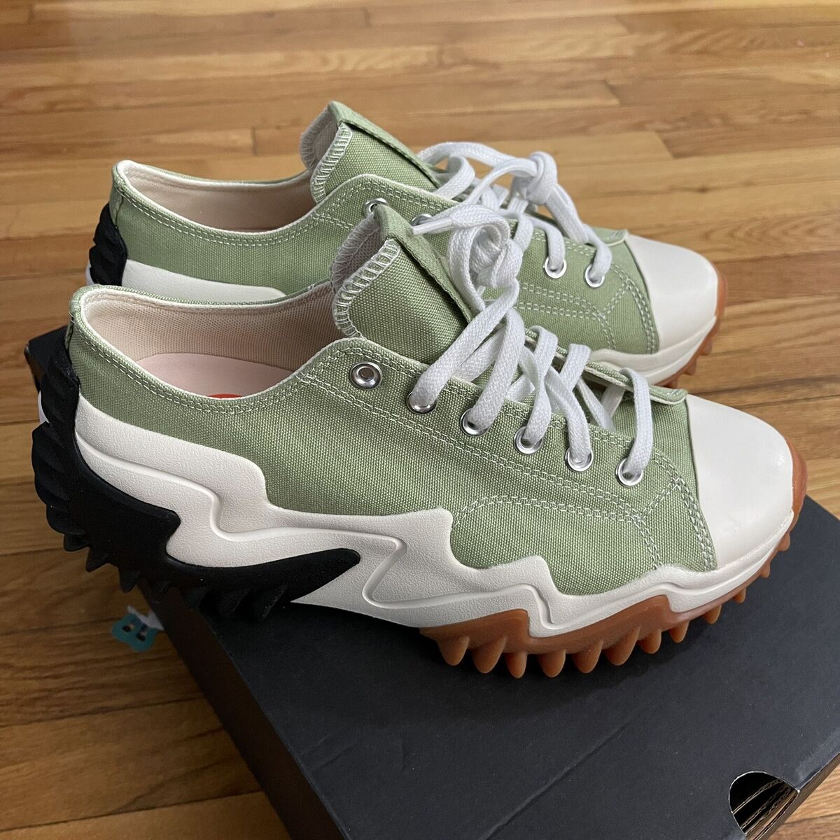 Converse Run Star Motion OX Platform Men's Size 11 Aloe Converse Run Star Motion OX Platform Men's Size 11 Aloe