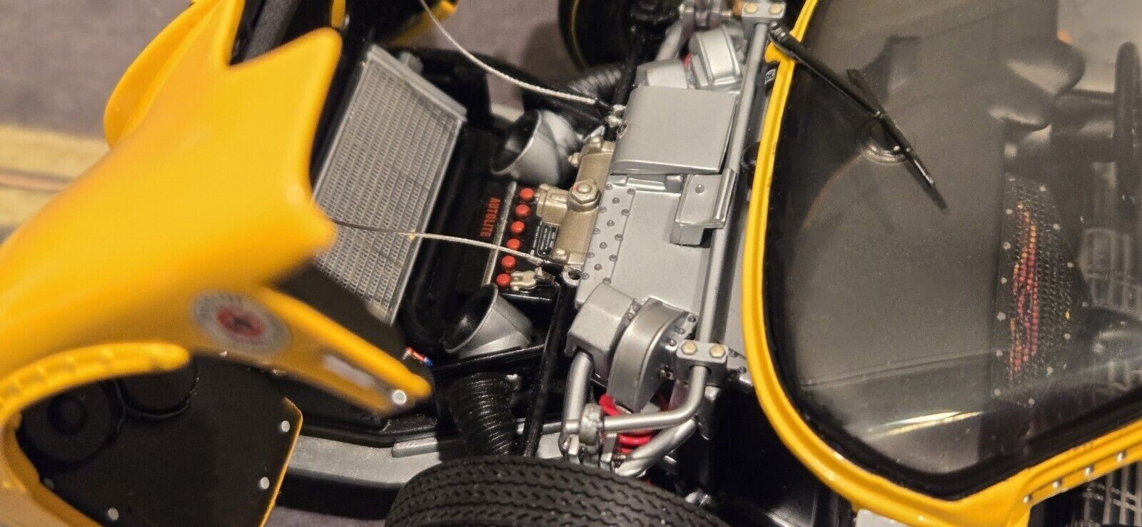 Ford GT40 Race Car Le Mans Racing w/V8 Engine/Custom Metal Body 1:18 Scale Model