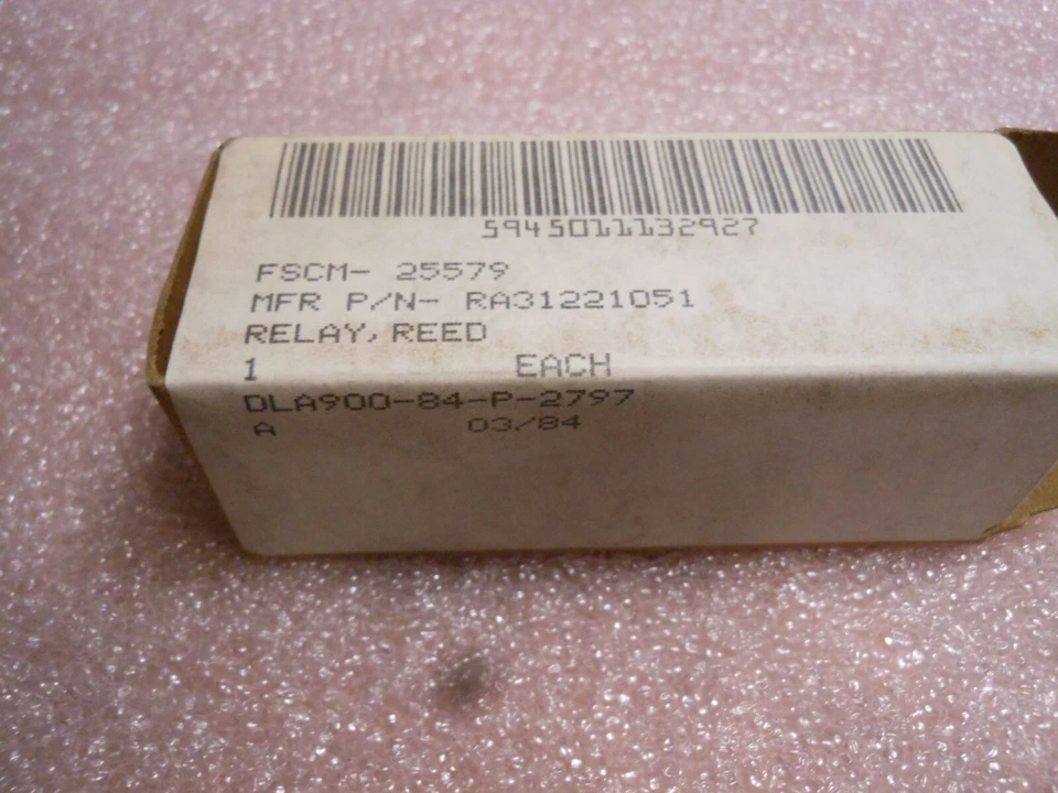 PIEZA LENGÜETA RELÉ AGILENT # RA31221051 NSN: 5945-01-113-2927 # 1178-2-2 Foto 3 de 3