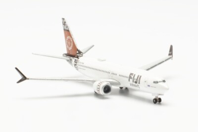 Herpa Wings 537117 | Fiji 737 Max 8 | DQ-FAB ''Island of Kadavu'' | 1:500 