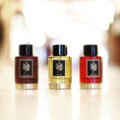 Al Wafia Amber Oud by Ibraheem Al Qurashi 100ml Spray - Free 