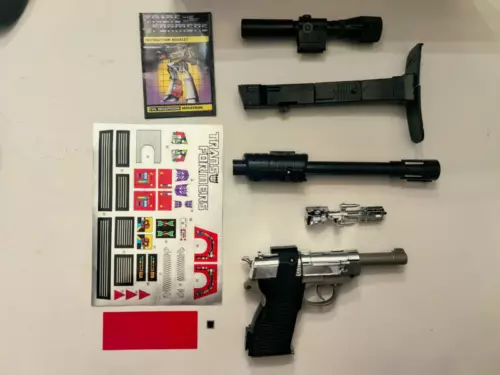 New TRANSFORM G1 Reissue TF G1 Megatron Toy Box Set - Picture 8 of 10