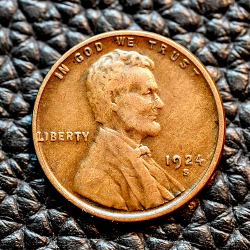 1924-S Lincoln Cent ~ VERY FINE (VF) Condition ~ HARD TO FIND GRADE!