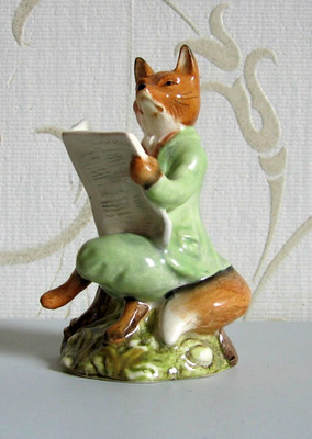 FOXY READING - Beatrix Potter - 1990 Royal Albert - MINT