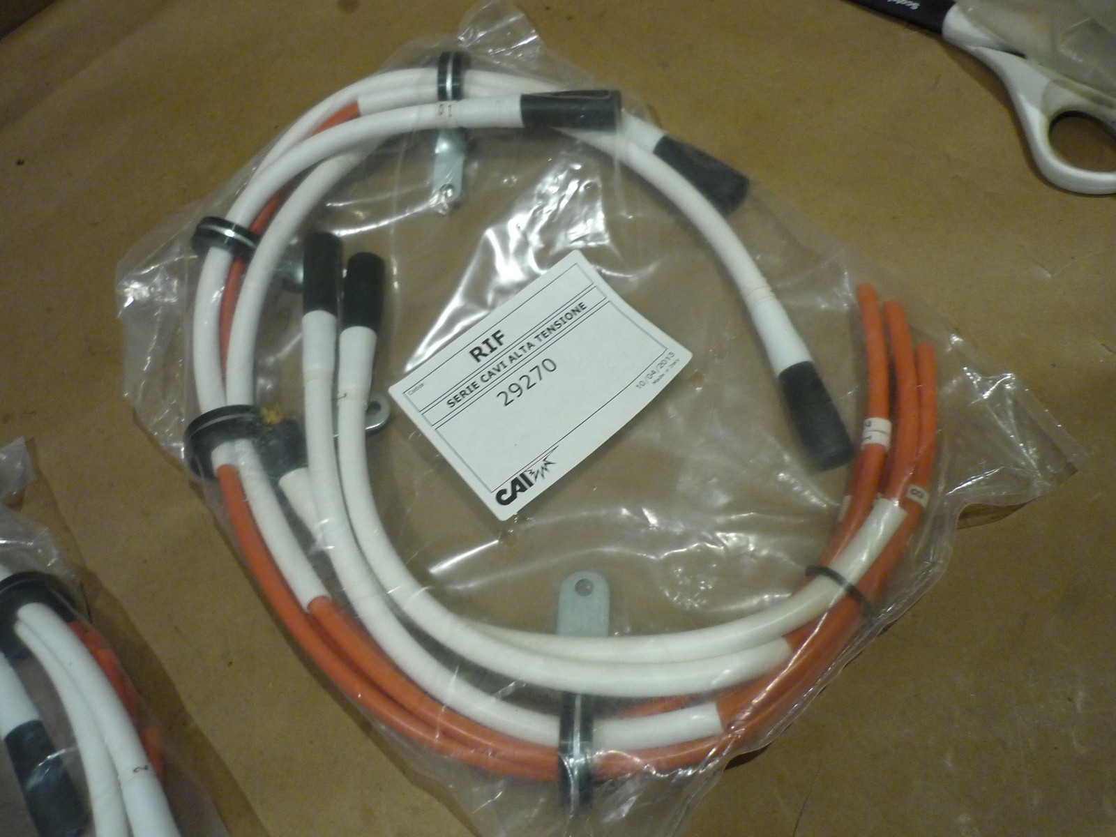 Ferrari Daytona 365 GTB4 - RH & LH Bank HT Lead Set (NEW)-P/N 29270-29271