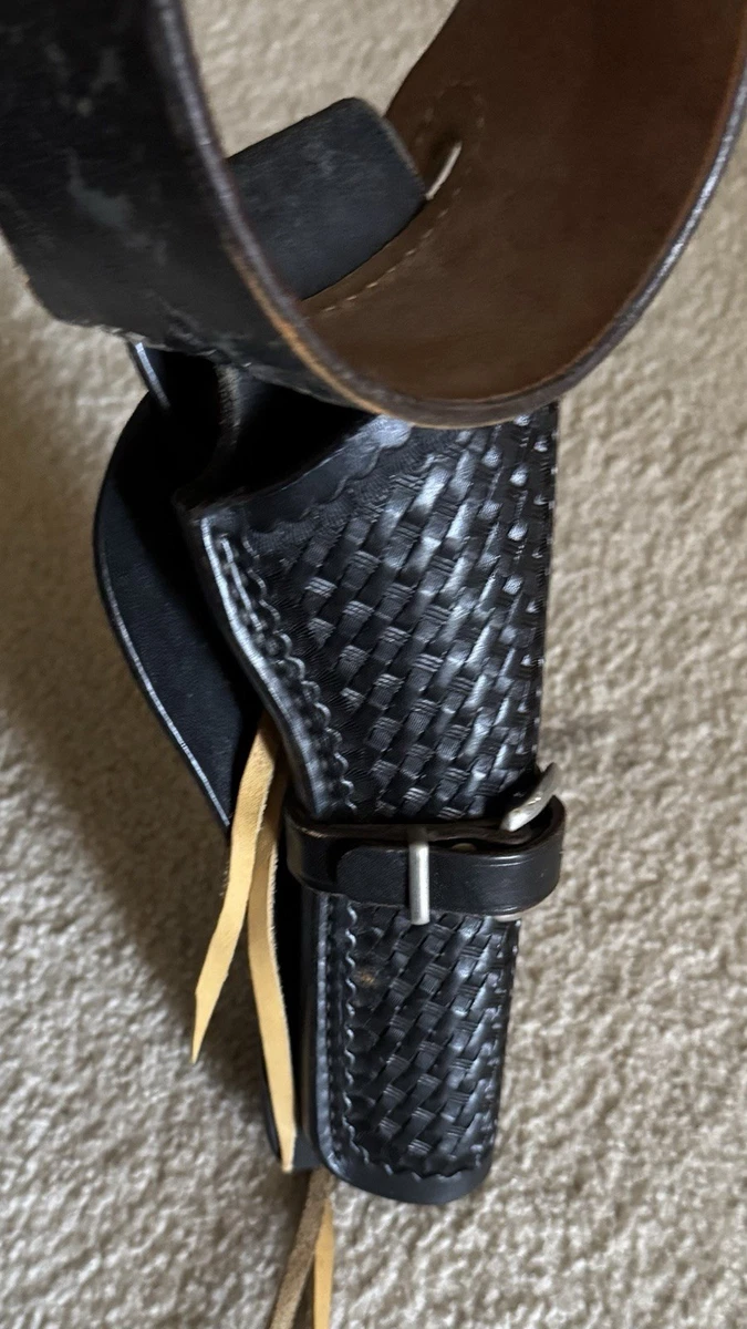 Triple K Holster 中型オートマチック用 革製ショルダーホルスター Triple K Holster 中型オートマチック用 革製ショルダーホルスター