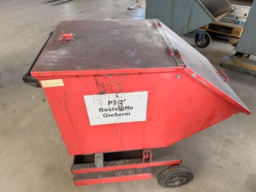 Eurokraft W 542 M.T. SO. Tipping trough sheet steel on chassis