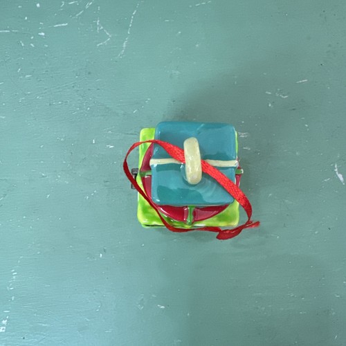 Gift Box Present Hinged Trinket Box Christmas Ornament 3 Bows Boxes Blue Green - Picture 5 of 7