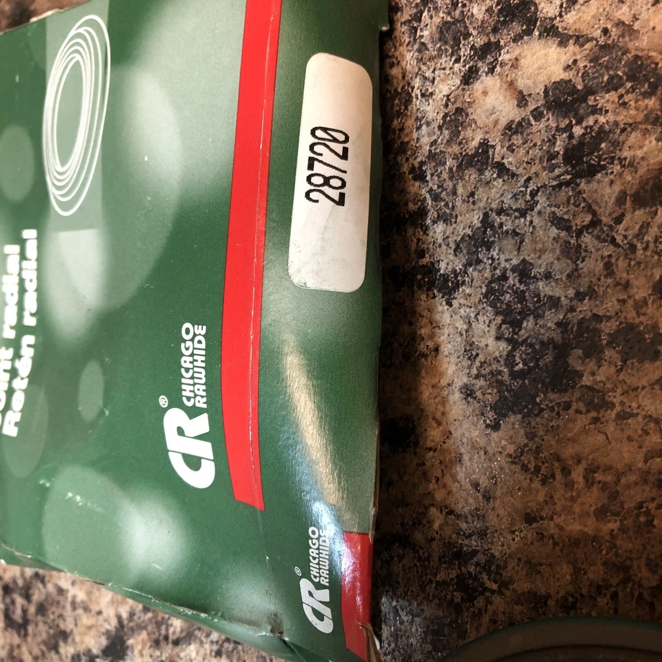 SELLO DE RUEDA SKF CR 28720, para Ford Van E250, E350, F250, F350, P350 1969-1991 Foto 2 de 4