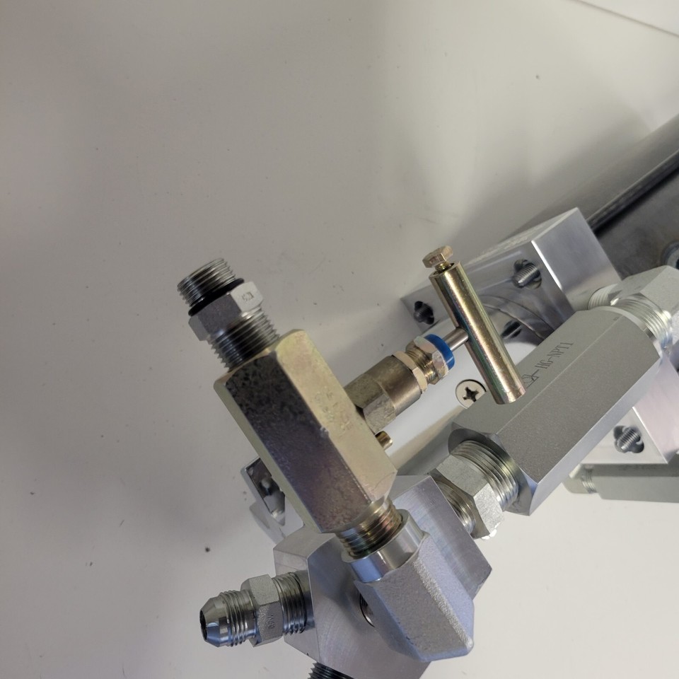 LOWRIDER HYDRAULICS PUMP DEL TORO BLADDER PUMP PRO HD MARZOCCHI 13 RAW