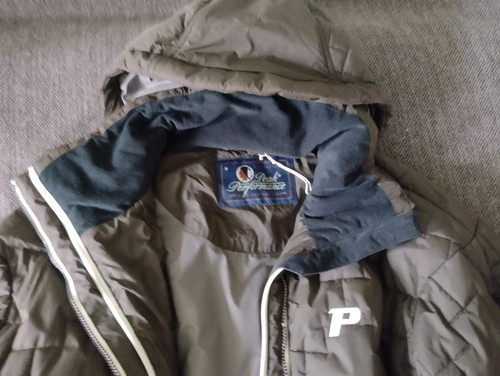 Peak Perfomance Men's Warm ski Jacket in brown color - Picture 3 of 12