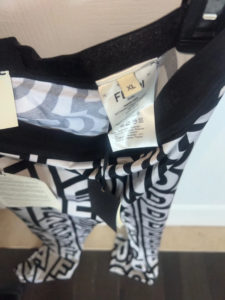fendi by marc jacobs leggings - Image 3 of 4