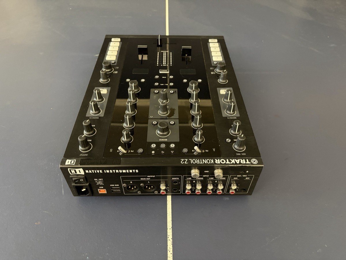 d*g様 NATIVE INSTRUMENTS Traktor KONTROL Native Instruments Traktor Kontrol D2 | Sweetwater