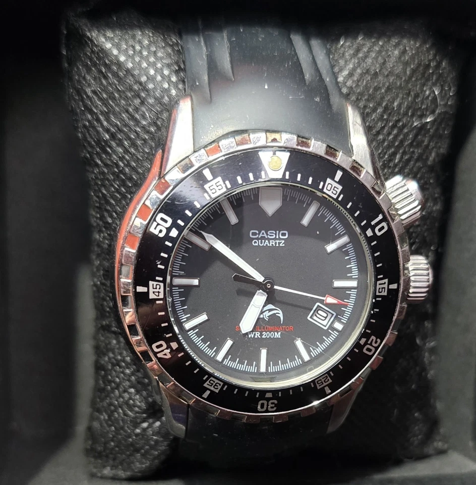 Rare Vintage Casio MDV-102 Super Illuminator Marlin Diver 200M Men’s Watch - Image 2 of 4