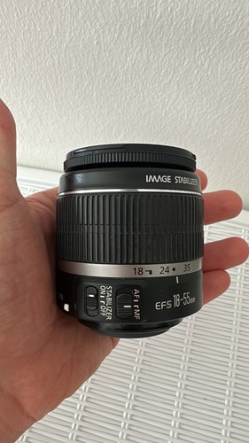 Canon EF-S 18-55mm f/3.5-5.6 IS