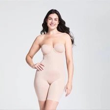 ASSETS by Spanx Flawless Finish Strapless Cupped Midthigh Bodysuit Medium NWOT