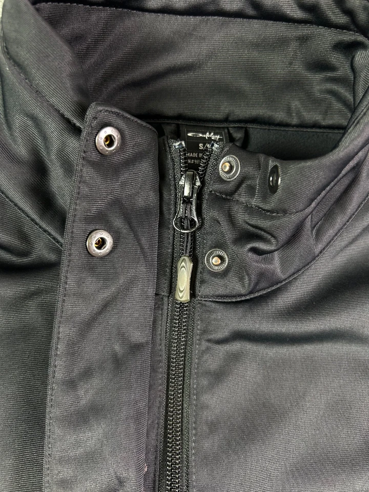 Chaqueta Softshell Y2K Oakley Para Mujer Pequeña Negra Estilo Moto Cremallera Completa Forrada de Vellón Foto 3 de 4