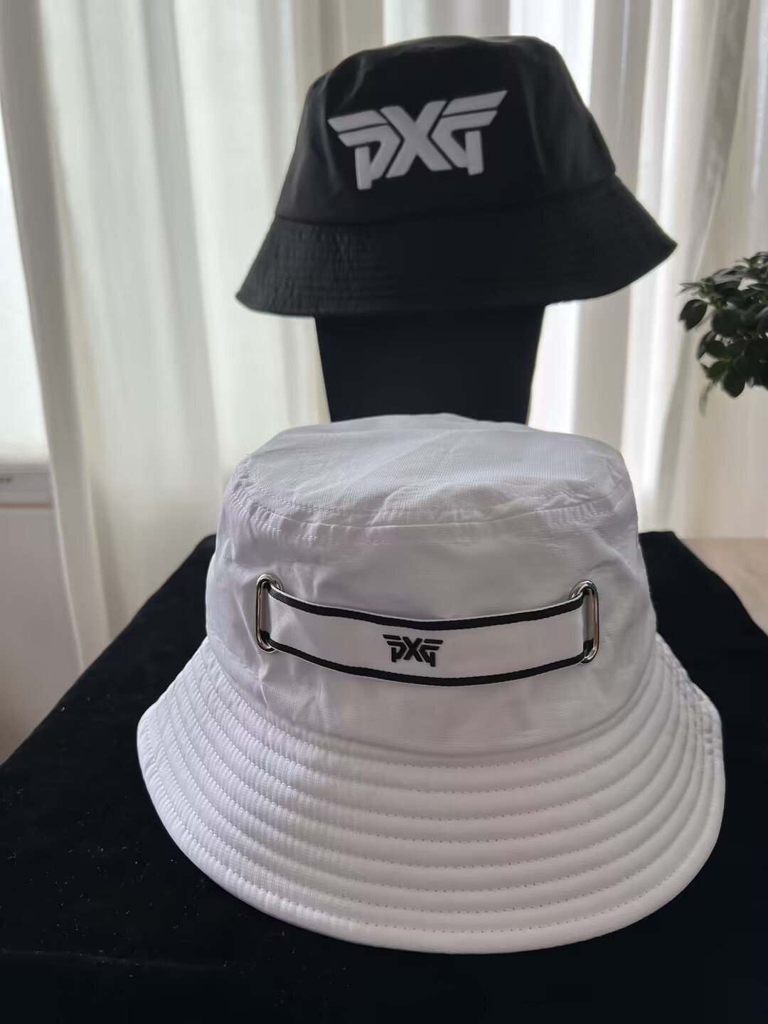 New PXG Bucket Hat Golf Tour Stretch UV Wide Brim Golf Hat White/Black