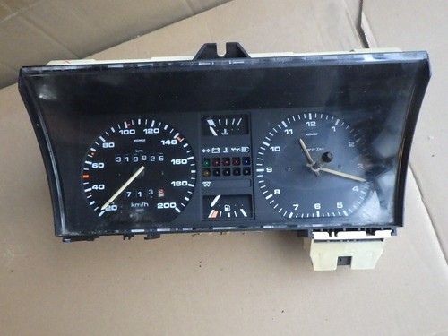 Tacho, Kombiinstrument, Uhr, VW Golf II 1,6 Ltr. Diesel Teile Nr. 191 919 033 MS