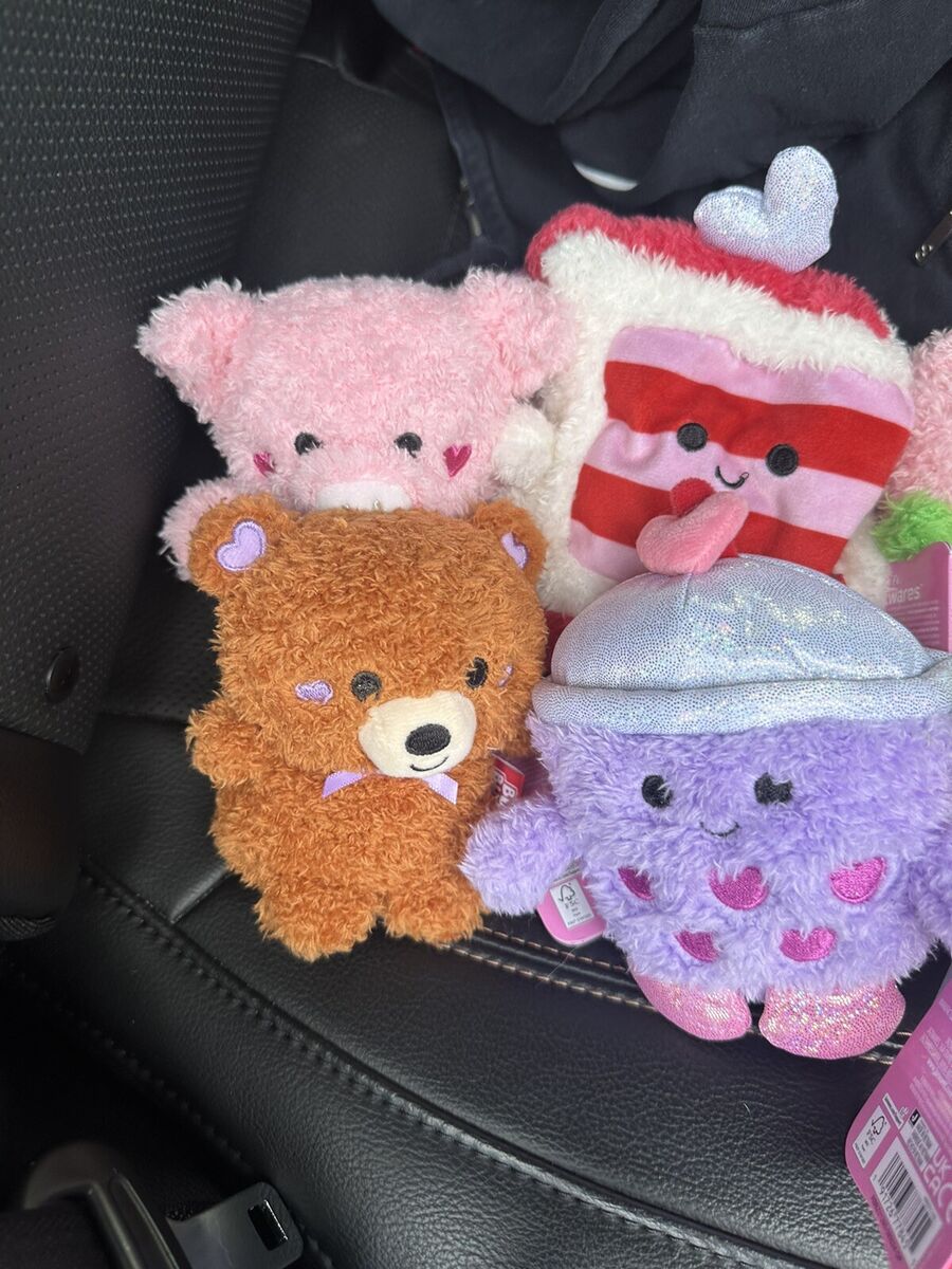 Bum Bumz 4.5” Plush Sweetbumz Valentine's Day 2025 FULL SET Bum Bumz 4.5” Plush Sweetbumz Valentine's Day 2025 FULL SET
