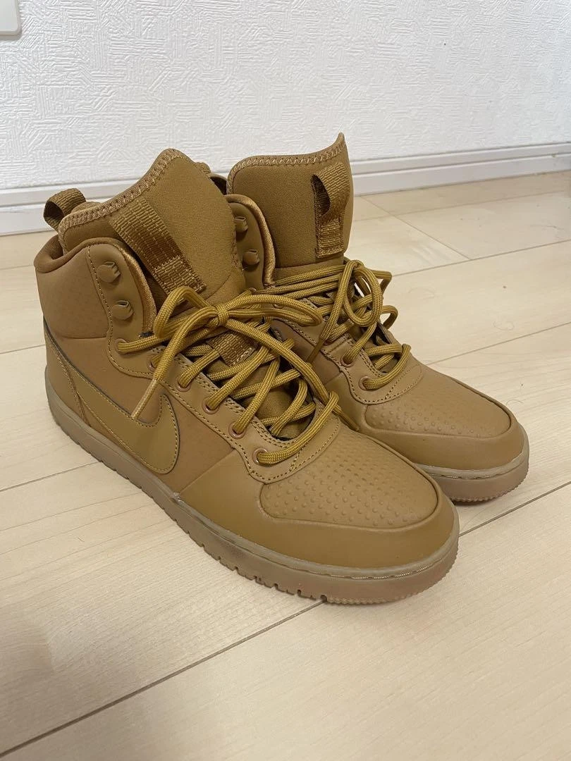 NIKE Uomo 10.0US Courtborough Mid