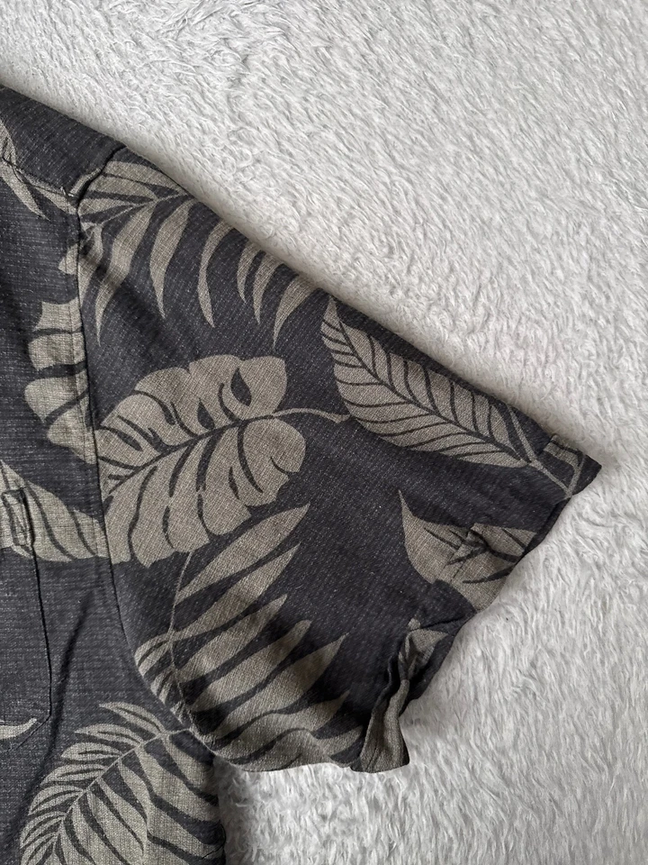 Jamaica Jaxx Shirt Men Extra Large Black Gray Floral 100% Silk Hawaiian READ - Image 2 of 4